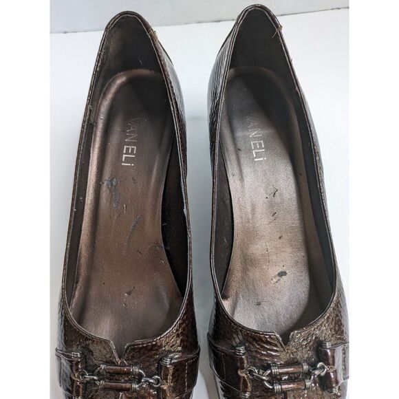 Vaneli Adsila Castagna Metallic Hammered Bronze Patent Leather Horsebit Pump 9.5 - Picture 7 of 8